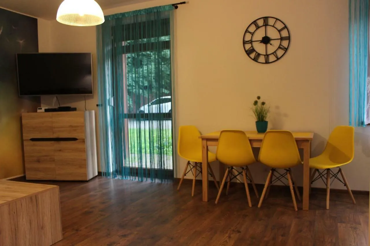 Apartament Kolorowy Pod Sniezka Karpacz 0*,  Poland